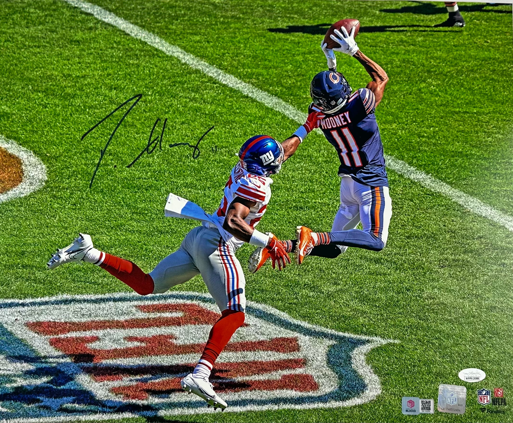 Darnell Mooney Chicago Bears Signed 16x20 TD Photo