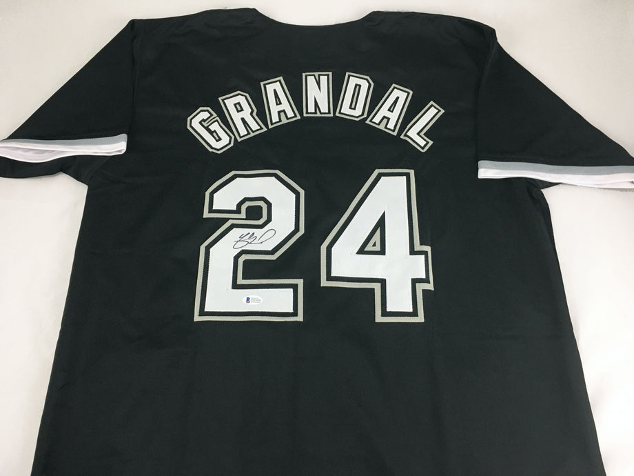 Yasmani Grandal Signed Autographed Black Baseball Jersey: BM Authentics –  HUMBL Authentics